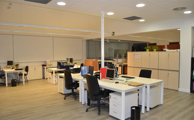 Servicios de limpieza de oficinas y despachos en Madrid